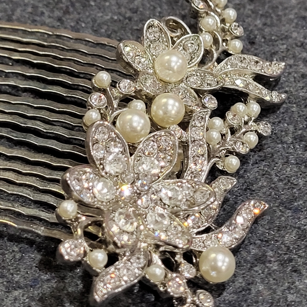 Pearl & Rhinestone formal or bridal hair comb